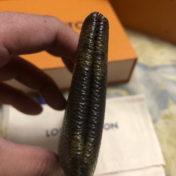 Key pouch - Picture 10 of 10